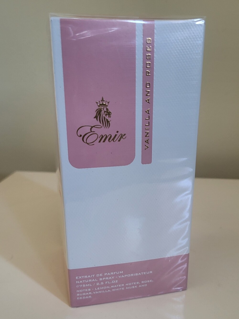 Paris Corner Emir Vanilla and Roses